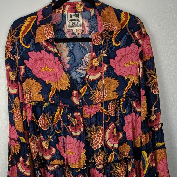 Jaase Tops - JAASE| Boho | Peasant Top | Bell Sleeves | Small
